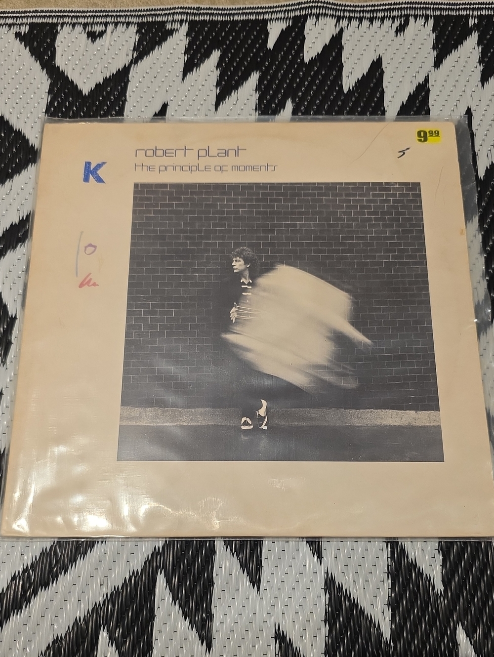 Robert Plant The Principle of Moments Vintage Vinyl LP Record 1983 Press